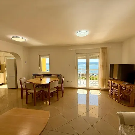 Vista Bliss Apartman *